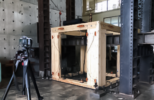 黒質耐震シェルター70K 耐震実験